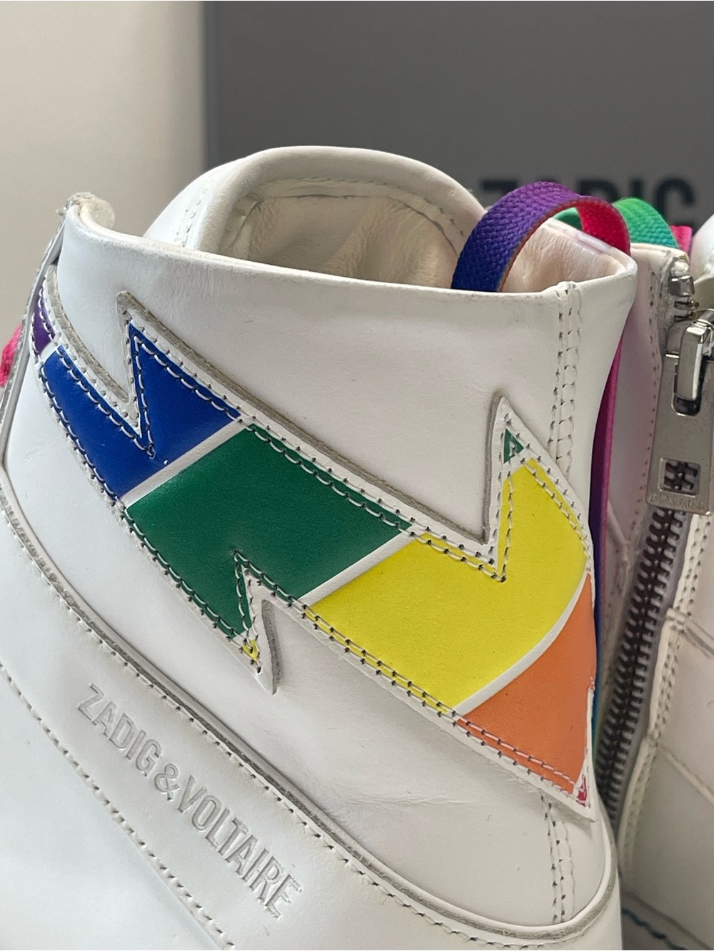 NIB ZADIG & VOLTAIRE ZV1747 HIGH FLASH PRIDE 100% LEATHER SNEAKERS UNISEX EU 43 - Picture 9 of 17